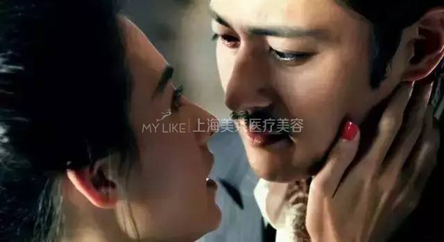 鼻梁翘，颜值爆！